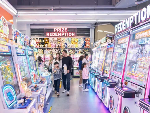 Family entertainment center game zone